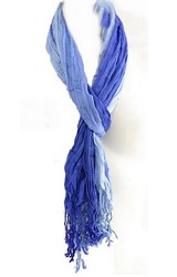 Foulard bleu dégradé